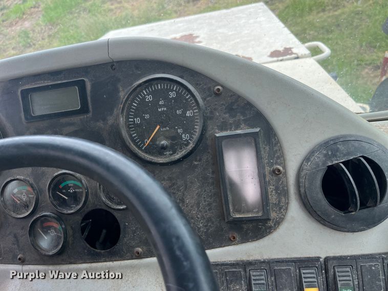 image for item LD9538 1999 Terex TA30 cab