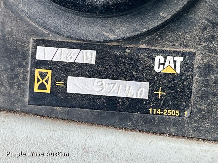 image for item LD9538 1999 Terex TA30 cab