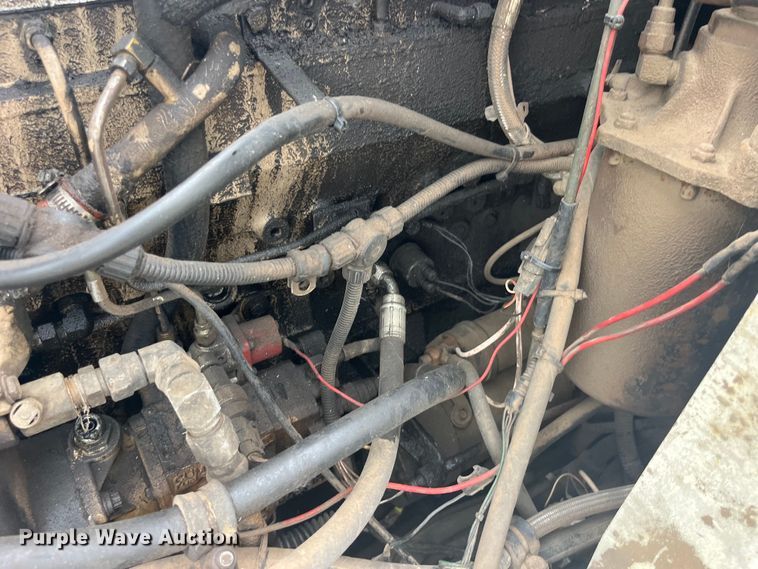 image for item LD9538 1999 Terex TA30 cab