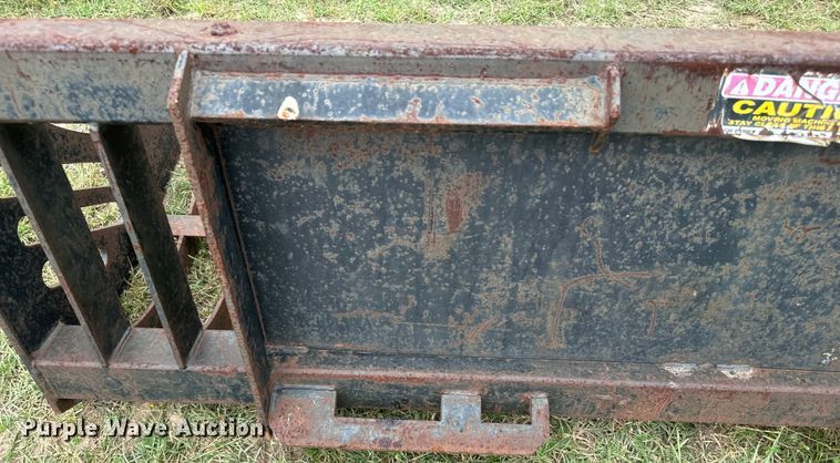 image for item LU9831 72