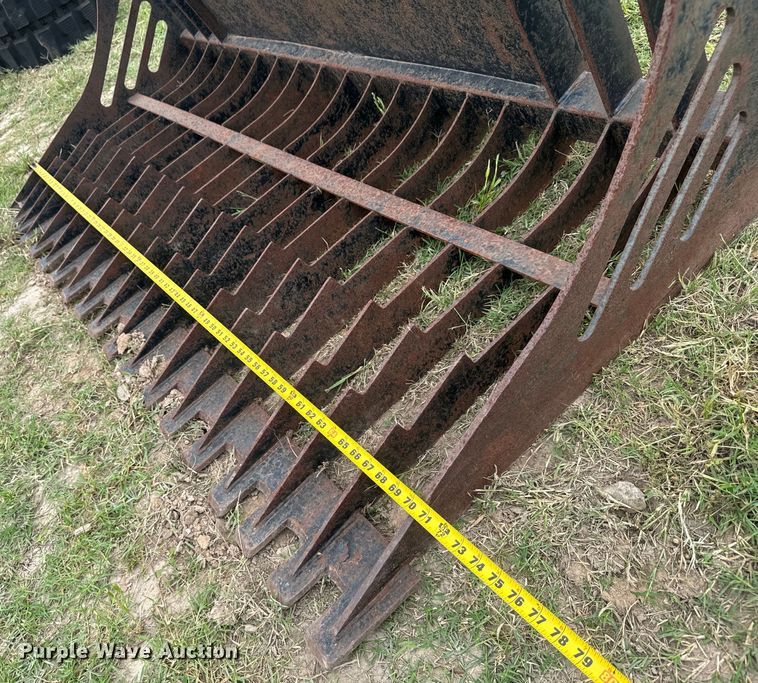 image for item LU9831 72