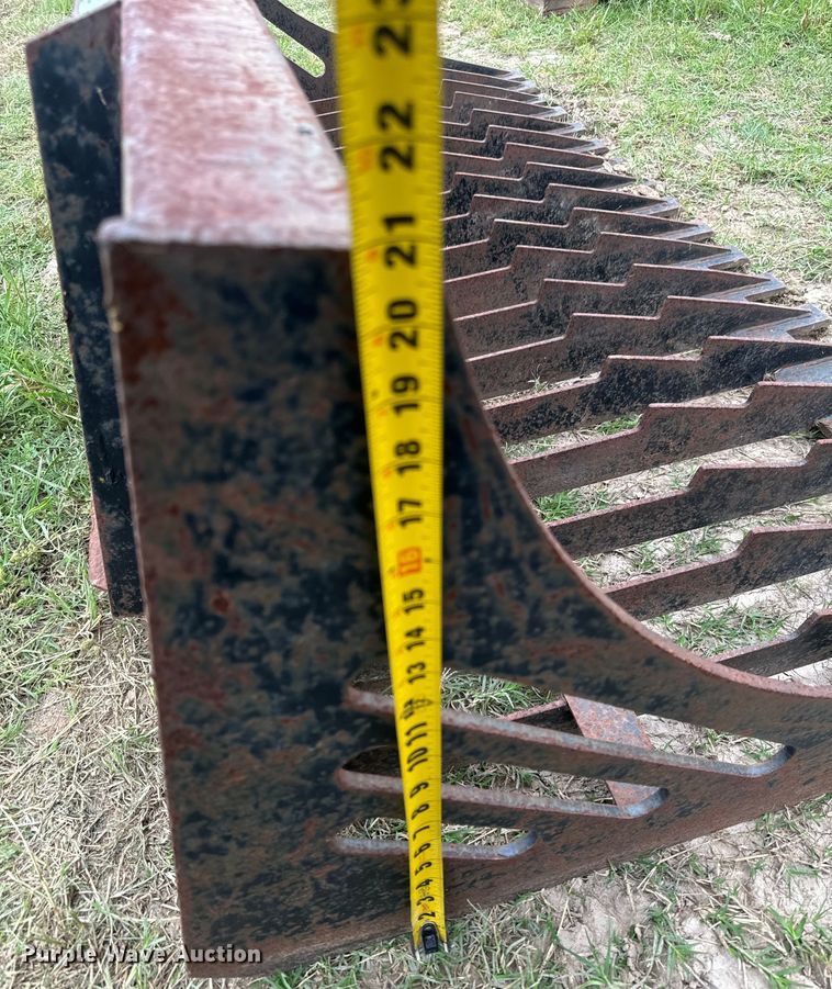 image for item LU9831 72