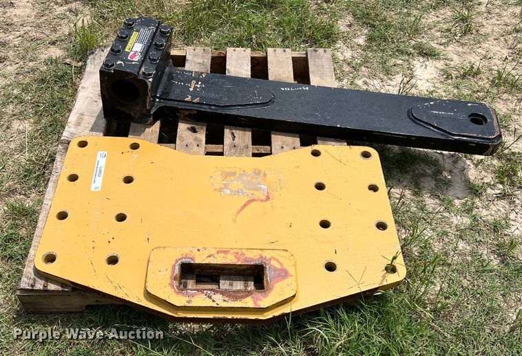 image for item LU9832 Drawbar attachment