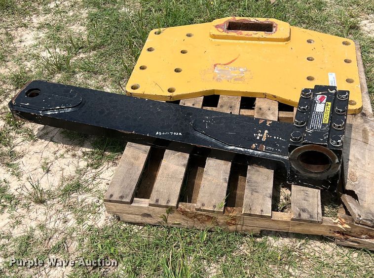 image for item LU9832 Drawbar attachment