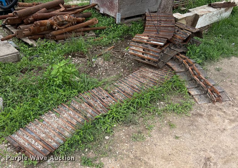 image for item LU9846 15.75