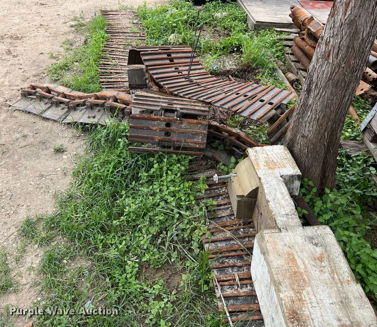 image for item LU9846 15.75