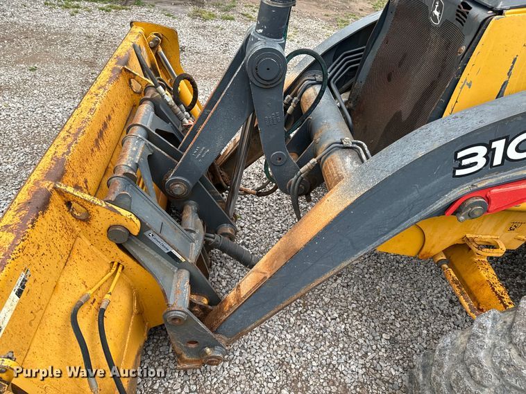 image for item ND9313 2015 John Deere 310SL backhoe