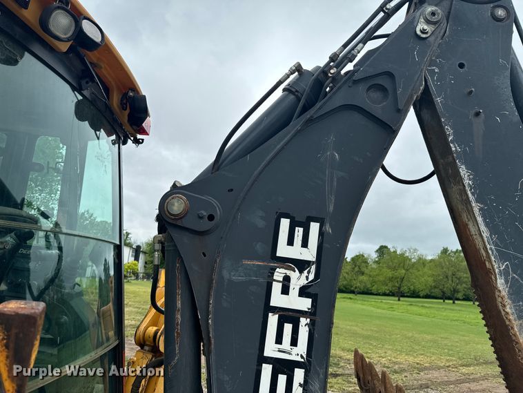 image for item ND9313 2015 John Deere 310SL backhoe