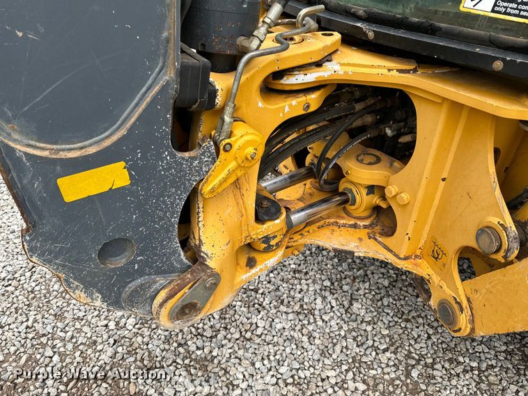 image for item ND9313 2015 John Deere 310SL backhoe