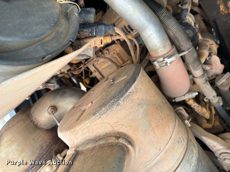 image for item ND9313 2015 John Deere 310SL backhoe