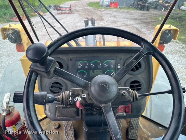 image for item ND9315 2006 John Deere 544J wheel loader