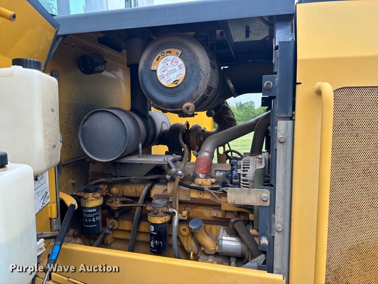image for item ND9315 2006 John Deere 544J wheel loader