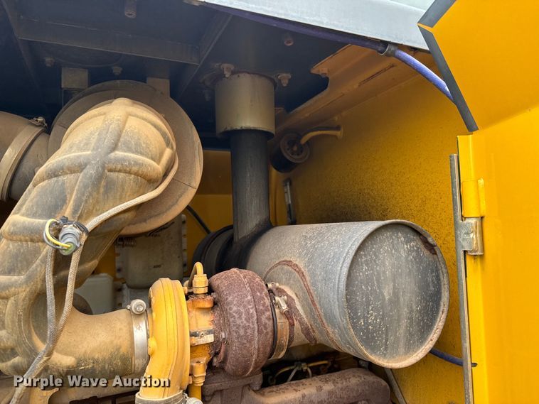 image for item ND9315 2006 John Deere 544J wheel loader