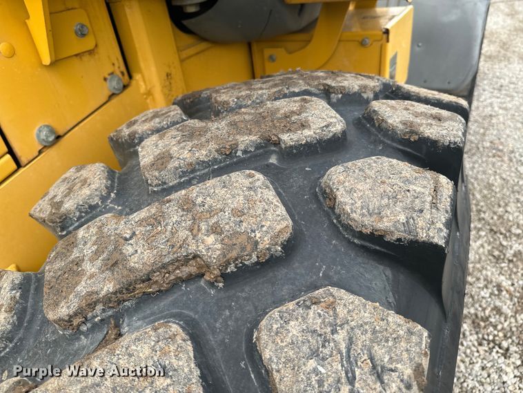 image for item ND9315 2006 John Deere 544J wheel loader