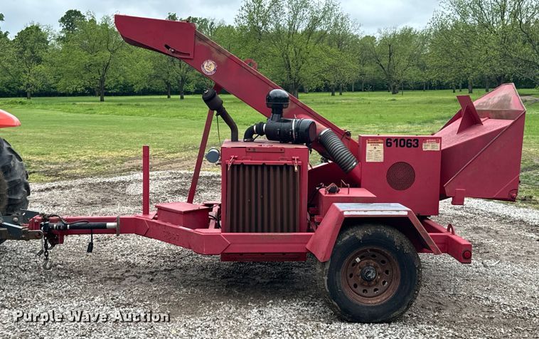 image for item ND9317 Bandit wood chipper