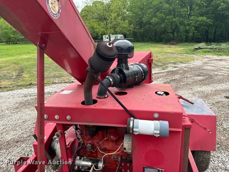 image for item ND9317 Bandit wood chipper