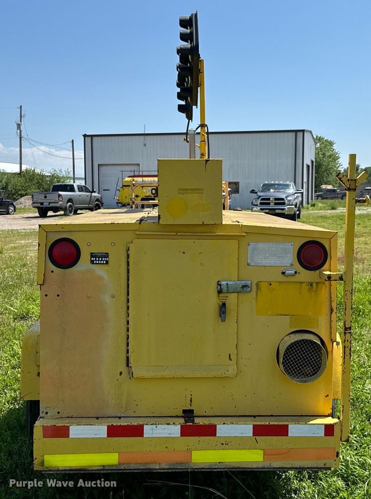 image for item ND9332 1995 Hesco 2000 10 power unit