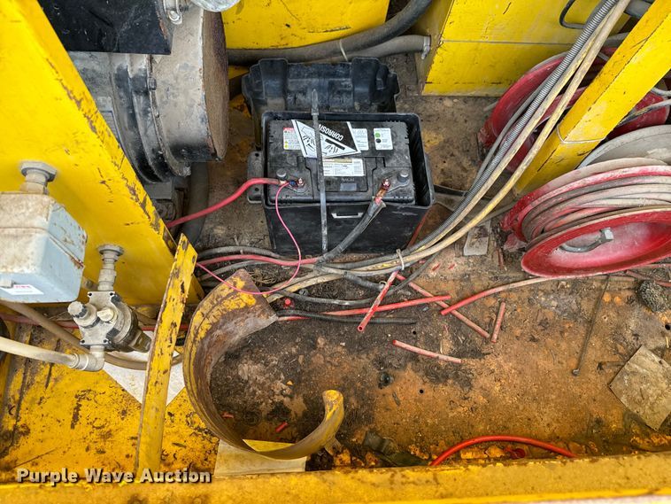 image for item ND9332 1995 Hesco 2000 10 power unit