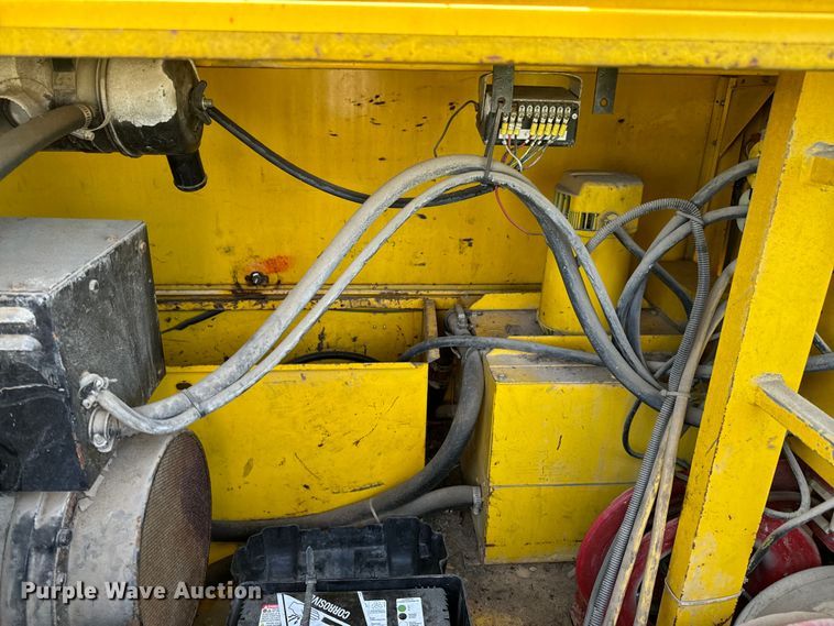 image for item ND9332 1995 Hesco 2000 10 power unit