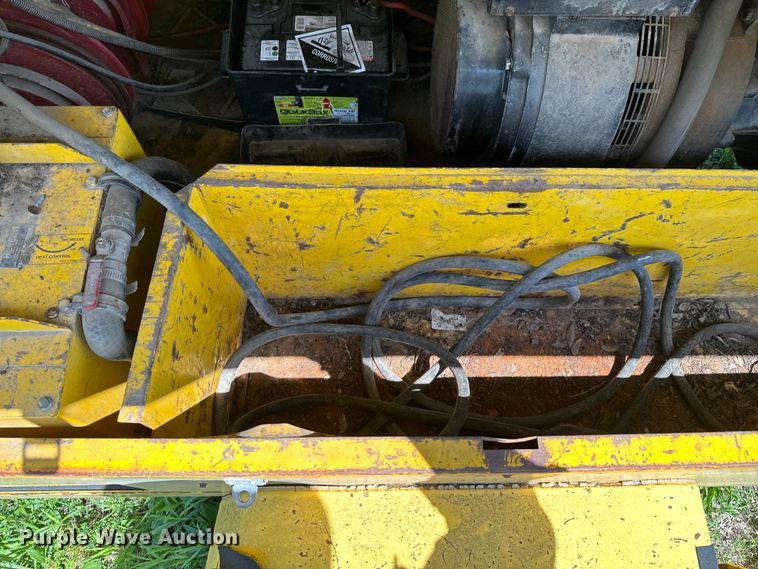 image for item ND9332 1995 Hesco 2000 10 power unit