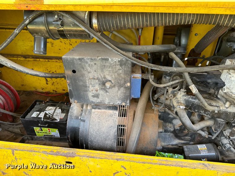 image for item ND9332 1995 Hesco 2000 10 power unit