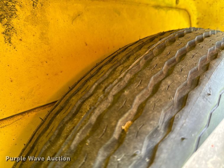 image for item ND9332 1995 Hesco 2000 10 power unit