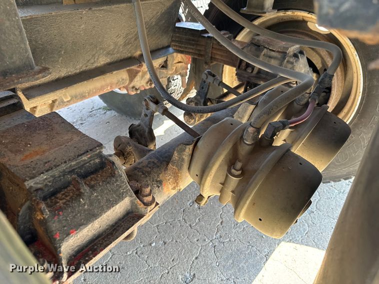 image for item ND9333 1986 CMC end dump trailer