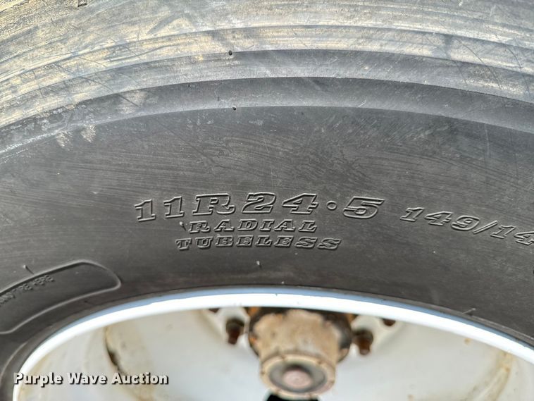 image for item ND9333 1986 CMC end dump trailer