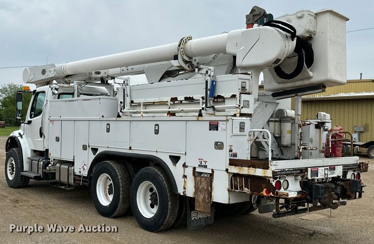 image for item ND9350 2015 Freightliner Business Class M2 bucket truck