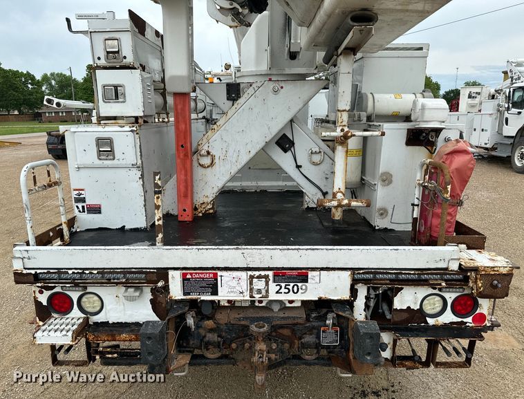 image for item ND9350 2015 Freightliner Business Class M2 bucket truck