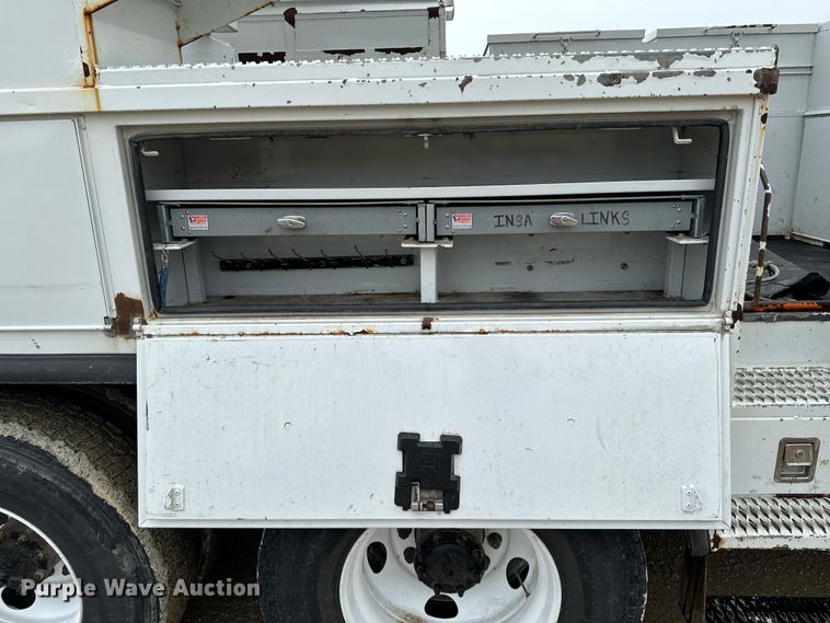 image for item ND9350 2015 Freightliner Business Class M2 bucket truck