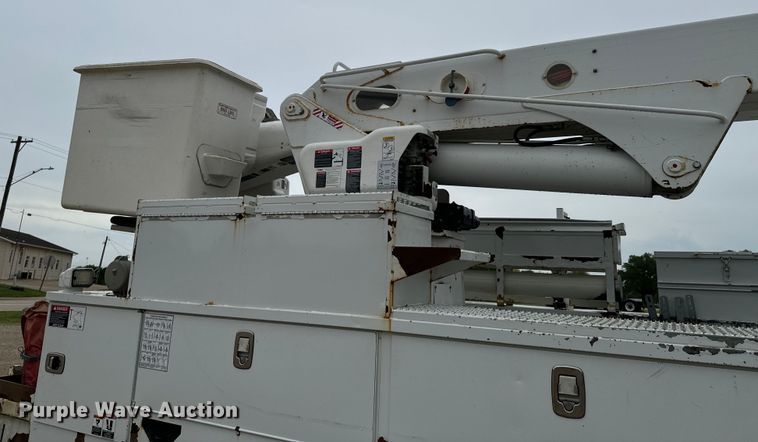 image for item ND9350 2015 Freightliner Business Class M2 bucket truck