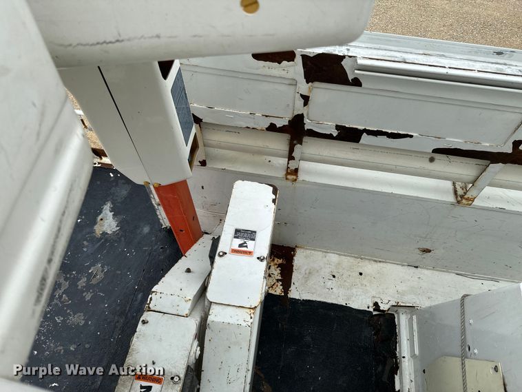 image for item ND9350 2015 Freightliner Business Class M2 bucket truck