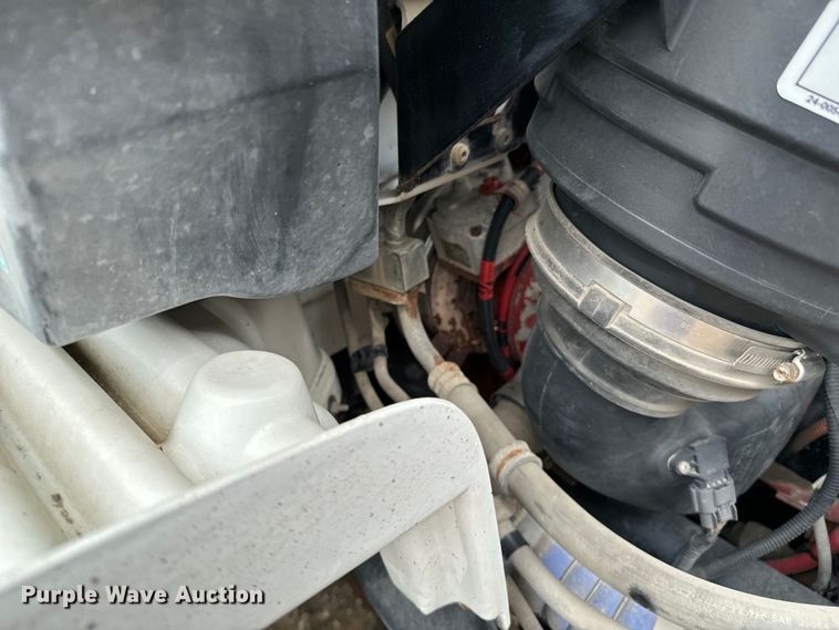 image for item ND9350 2015 Freightliner Business Class M2 bucket truck