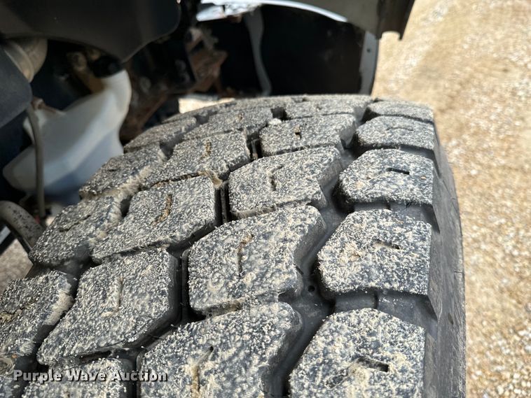 image for item ND9350 2015 Freightliner Business Class M2 bucket truck