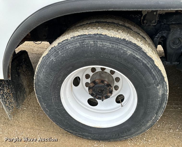 image for item ND9350 2015 Freightliner Business Class M2 bucket truck