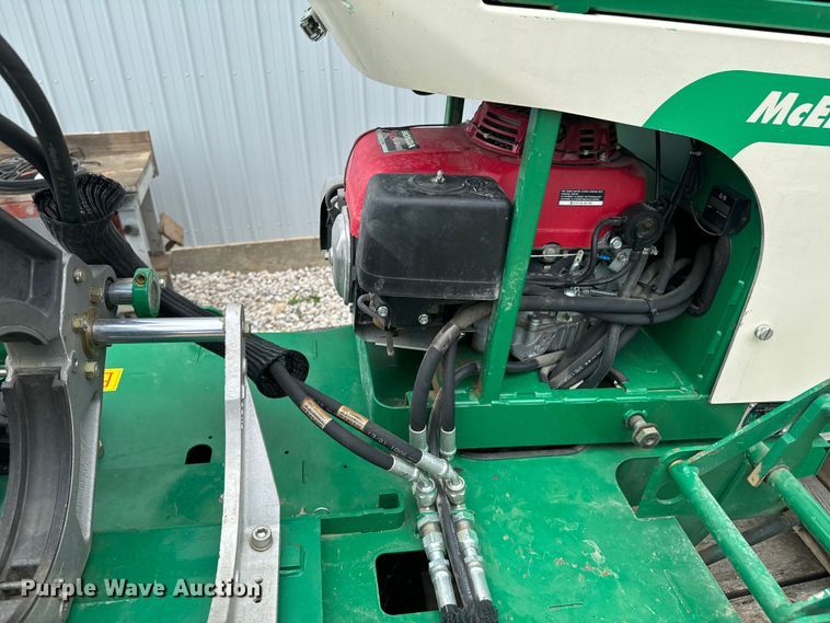 image for item ND9352 McElroy TracStar Pitbull 28 poly fusion machine