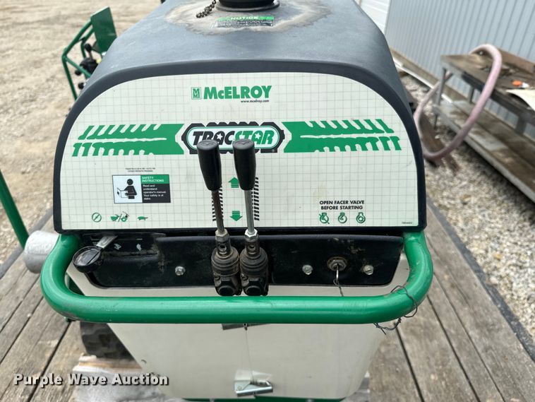 image for item ND9352 McElroy TracStar Pitbull 28 poly fusion machine