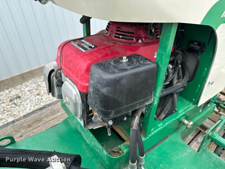 image for item ND9352 McElroy TracStar Pitbull 28 poly fusion machine