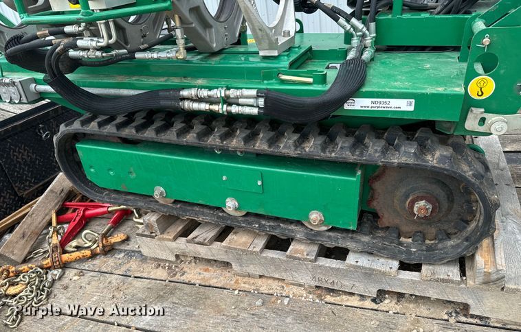 image for item ND9352 McElroy TracStar Pitbull 28 poly fusion machine