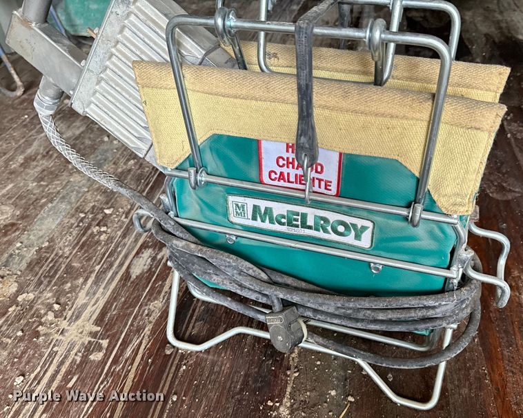 image for item ND9352 McElroy TracStar Pitbull 28 poly fusion machine