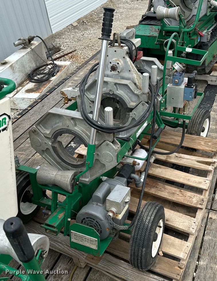 image for item ND9353 McElroy Rolling 28 poly fusion machine