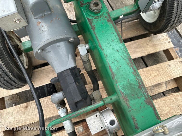 image for item ND9353 McElroy Rolling 28 poly fusion machine