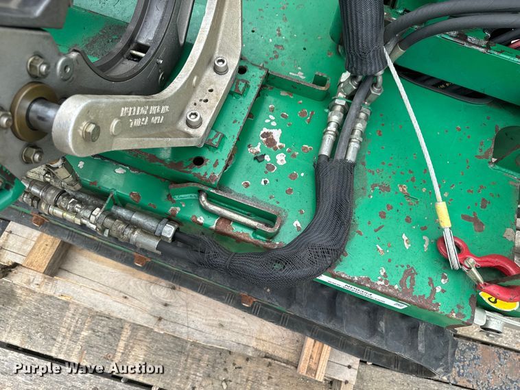 image for item ND9354 2004 McElroy TracStar 28 poly fusion machine