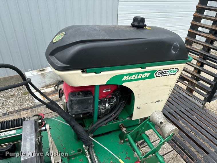 image for item ND9354 2004 McElroy TracStar 28 poly fusion machine