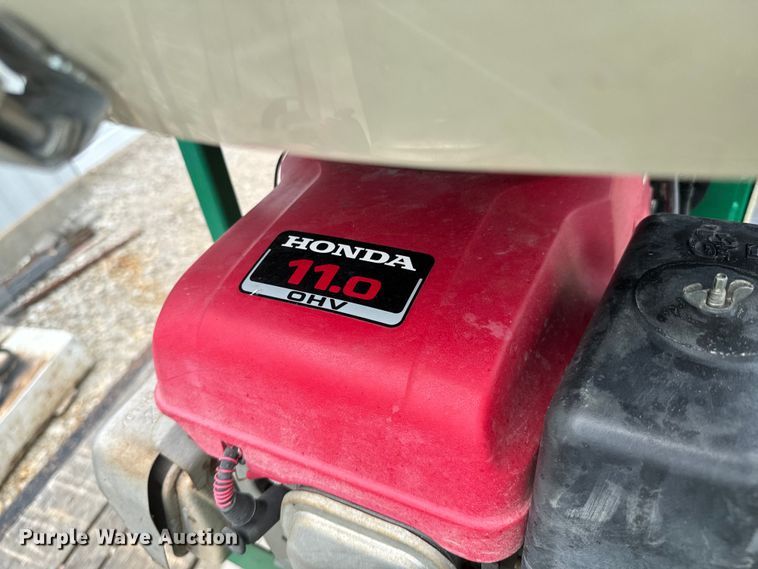 image for item ND9354 2004 McElroy TracStar 28 poly fusion machine