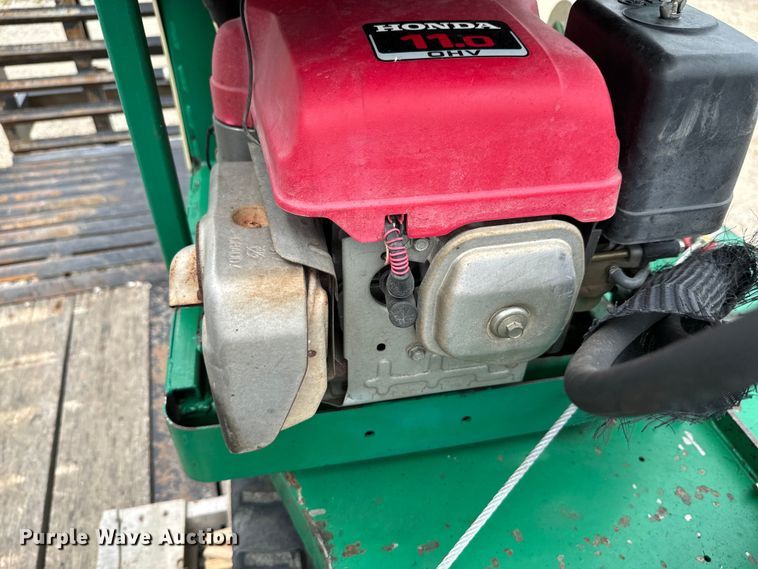 image for item ND9354 2004 McElroy TracStar 28 poly fusion machine