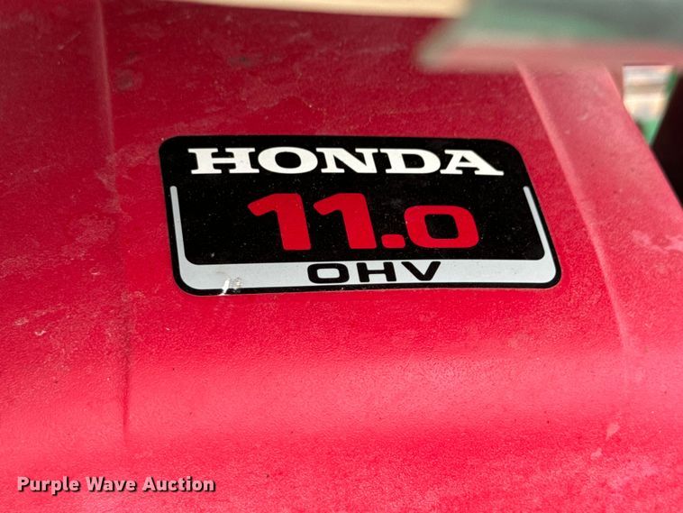 image for item ND9354 2004 McElroy TracStar 28 poly fusion machine