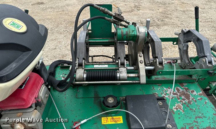 image for item ND9354 2004 McElroy TracStar 28 poly fusion machine