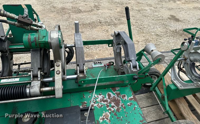 image for item ND9354 2004 McElroy TracStar 28 poly fusion machine